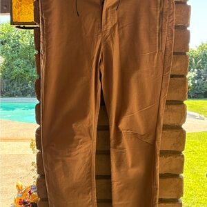 Like New Roark Men's Brown Chinos Size 36